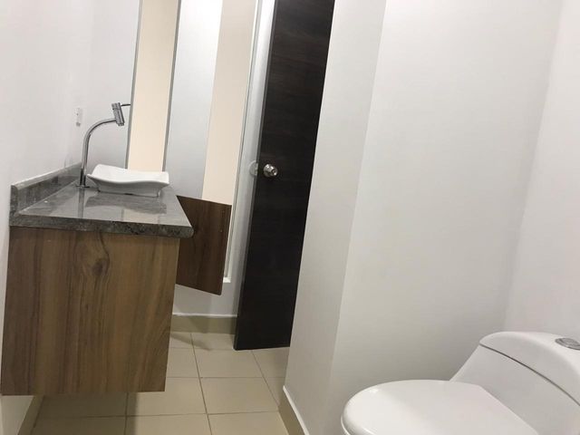 HERMOSO DEPARTAMENTO DE VENTA EN CARCELEN