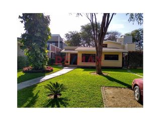Alquilo Linda Residencia En Exclusiva Urb La Providencia - Los Ejidos Piura. ID:1084415