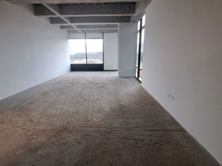 Foto 3 de 405. VENTA DE AMPLIO CONSULTORIO EN SABANA PARK - CAJICÁ