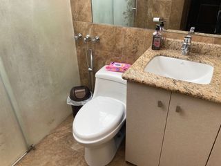 Foto 30 de CASA DE VENTA EN EL BOSQUE: UBICACIÓN ESTRATÉGICA, PARA USO COMERCIAL O RESIDENCIAL 340 M2, $350.000