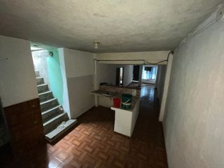 Foto 4 de En venta casa de dos plantas en Duran (SP)