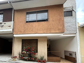 Foto 1 de EN VENTA CASA UNIFAMILIAR SECTOR CAMINO DEL TEJAR