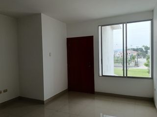 Foto 6 de Departamento de venta en la Urbanización Condado de Vicolinci, por estrenar