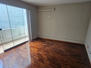 Foto 3 de Alquiler de edificio en Magdalena del Mar.