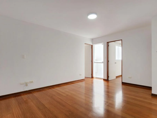 Foto 3 de Venta Apartamento Santiago de Surco - Monte Molín