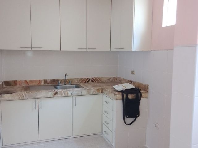 EXCELENTE UBICACION DEPARTAMENTO VENDO 2DO PSO SURCO.