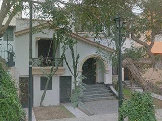 En Venta: Casa como Terreno - Súper Terreno Para Constructora a 1cdra del Parque Olivar, San Isidro