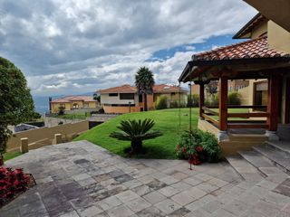 AMPLIA Y ACOGEDORA RESIDENCIA EN URBANIZACIÓN EXCLUSIVA - RINCÓN DEL VALLE
