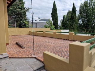 AMPLIA Y ACOGEDORA RESIDENCIA EN URBANIZACIÓN EXCLUSIVA - RINCÓN DEL VALLE