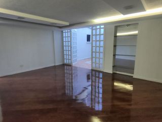 VENTA DEPARTAMENTO DE TRES DORMITORIOS POR SOLCA QUITO ECUADOR