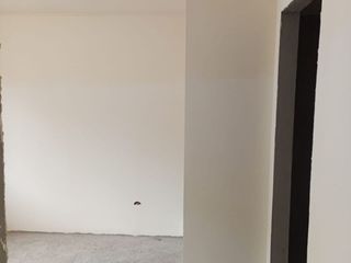 Foto 15 de Casa de venta,346m2 de construcción en 180m2 de terreno, a 100m2 de la Av. Martha Bucaram, Sector TÍA de la Cdla Ibarra Quito, Ecuador