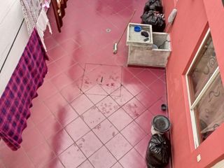 Foto 24 de Casa de venta,346m2 de construcción en 180m2 de terreno, a 100m2 de la Av. Martha Bucaram, Sector TÍA de la Cdla Ibarra Quito, Ecuador