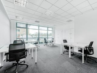 Foto 10 de Oficinas en espacios para 15 personas en Lima Central Tower