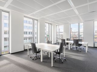 Foto 7 de Oficinas en espacios para 15 personas en Lima Central Tower