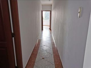 Departamento en Urdesa Central, 2 Habitaciones, 2 Baños, Parqueo,  Norte de Guayaquil.