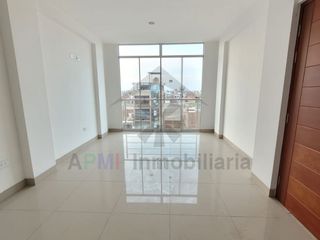 VENTA DE DEPARTAMENTO EN QUINTO PISO EN AV. UNIÓN – CHICLAYO