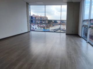 Foto 1 de Vendo Oficinas/consultorios, desde 40 metros con baño, 1 parqueadero  ascensor, exteriores. Sitio privilegiado de Chia