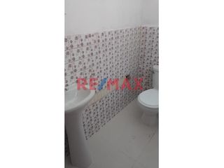 Foto 7 de Alquiler Casa Amplia En Los Olivos