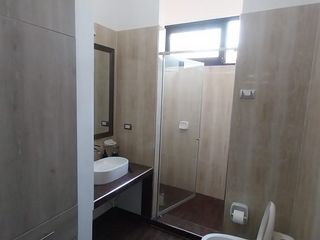 Foto 10 de HERMOSA CASA EN VENTA CON PISCINA – LOS EJIDOS - PIURA