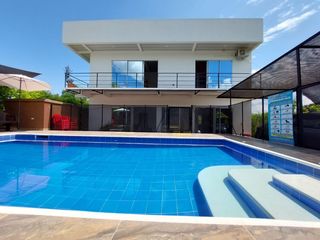 Foto 18 de SE VENDE O ARRIENDA MODERNA CASA CAMPESTRE