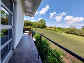 Foto 17 de SE VENDE O ARRIENDA MODERNA CASA CAMPESTRE