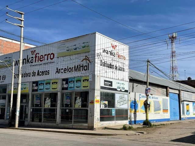VENDO LOCAL CON ZONIFICACION INDUSTRIAL DE 850 M2 EN PARQUE INDUSTRIAL - HUANCAYO