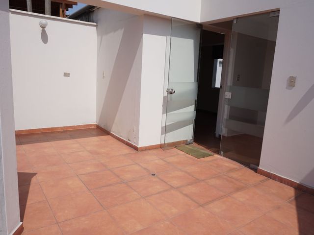 Amplio y muy Iluminado duplex en San Borja