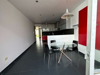 Foto 7 de Casa con jardín, 4 habitaciones y linda vista al golf  🏡✨