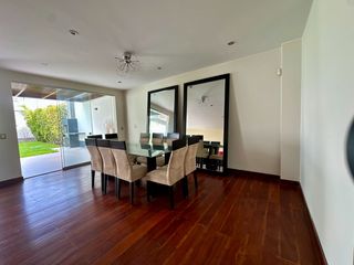 Foto 5 de Casa con jardín, 4 habitaciones y linda vista al golf  🏡✨