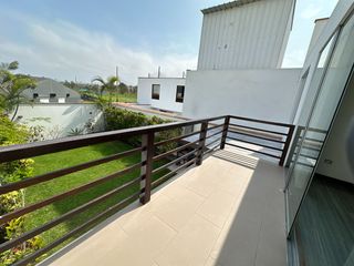 Foto 14 de Casa con jardín, 4 habitaciones y linda vista al golf  🏡✨