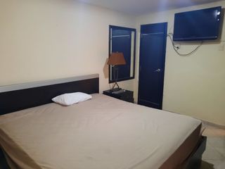 Foto 12 de En venta - Departamento amoblado en Urdesa