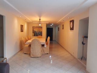 Foto 7 de En venta - Departamento amoblado en Urdesa