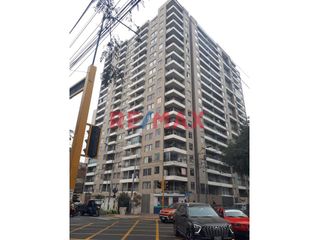 Venta De Lindo Deparatamento En La Av. Arequipa, Cercado De Lima