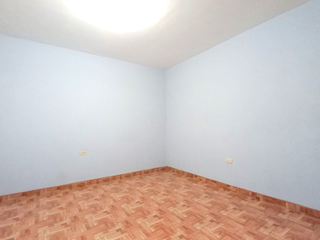 Foto 8 de Casa en Venta de 200 m² de 11 Habitaciones en Sol de Vitarte, Ate