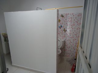 APARTA ESTUDIO EN ALQUILER EN CARTAGO VALLE BARRIO LOS CHORROS