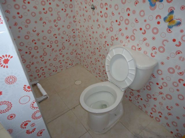 APARTA ESTUDIO EN ALQUILER EN CARTAGO VALLE BARRIO LOS CHORROS