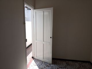 Foto 11 de LOCAL EN ALQUILER PARA OFICINAS EN LINCE 100m2