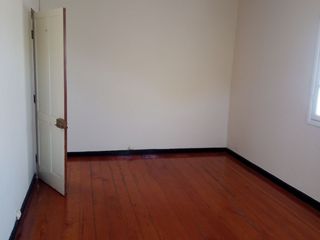 Foto 2 de LOCAL EN ALQUILER PARA OFICINAS EN LINCE 100m2