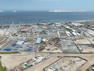 Foto 3 de LOCAL INDUSTRIAL EN CHIMBOTE