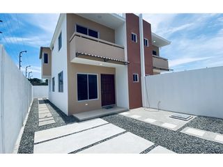 Foto 1 de Casa de venta en manta zona sur manabí