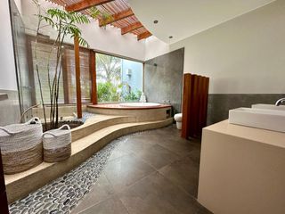 Preciosa casa con piscina y arquitectura de lujo 🏡✨