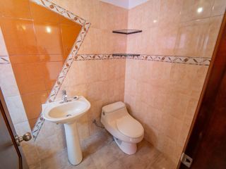 Foto 51 de AJAVI CASA RENTERA DE VENTA 5 DEPARTAMENTOS