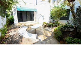 Venta Casa Puerto Azul con jardines
