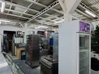 Foto 2 de VENTA LOCAL COMERCIAL BODEGA, CENTRO NORTE DE QUITO, SECTOR AV. 6 DE DICIEMBRE Y SHYRIS