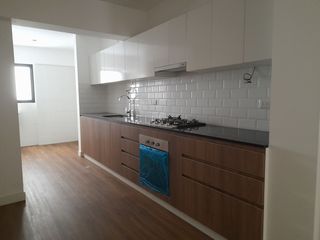Foto 6 de VENDO DEPARTAMENTO EN PRIMER PISO DE ESTRENO MIRAFLORES