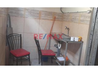 Foto 8 de La Victoria - Venta De Casa Como Terreno - Oportunidad De Inversión