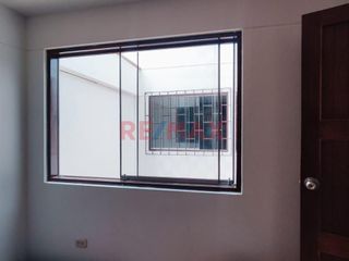 Foto 6 de Alquiler De Amplio Departamento En La Molina incluye 2 Cocheras
