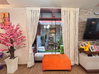 Foto 4 de Vendo Hermosa Casa Con Acceso A Las Avenidas Principales Canta Callao Y Naranjal