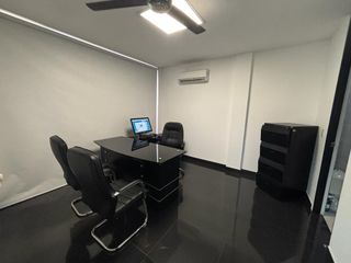 Foto 6 de SE VENDE OFICINA EN EL CENTRO DE GIRARDOT.