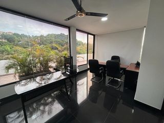 Foto 1 de SE VENDE OFICINA EN EL CENTRO DE GIRARDOT.